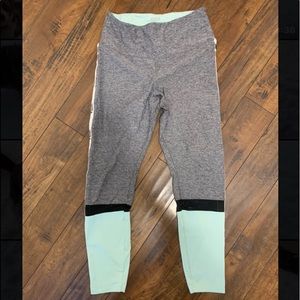 PINK Ultimate Leggings